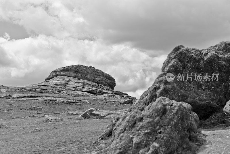 达特穆尔 (Dartmoor) 上的海托 (Hay Tor)